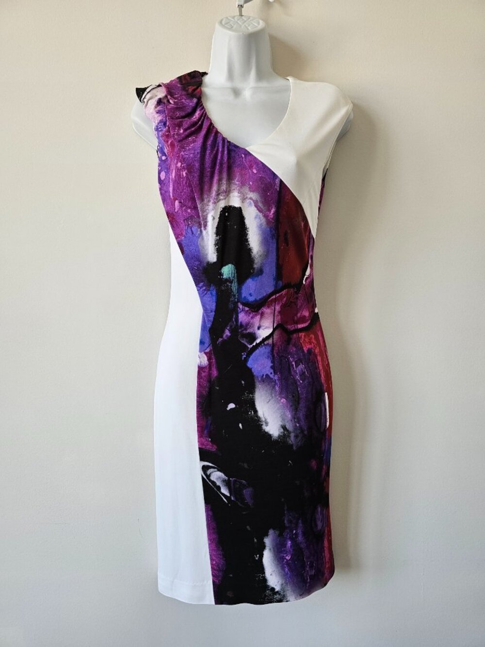 ESCADA White Print V Neck Cap Sleeve Lined Elene Dress 32